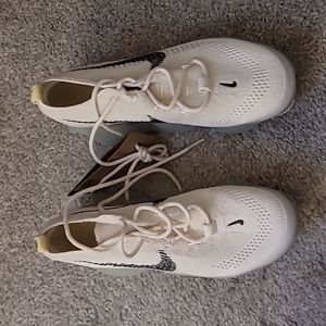 NIKE WOMEN'S AIR MAX SCORPION FLYKNIT - PHANTOM/LIGHT CREAM/LEMON WASH